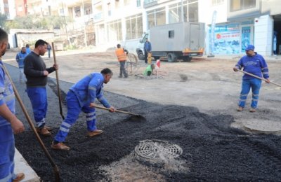 Bayraklı’ya 1 yılda 90 bin ton asfalt, 35 bin metrekare kilit parke